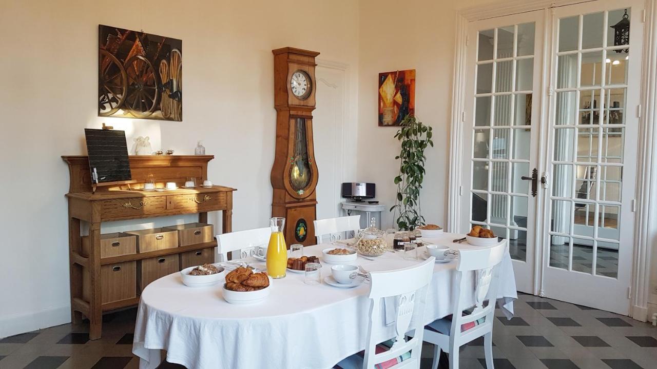 Domaine Berenguer Bed & Breakfast Ouches ภายนอก รูปภาพ
