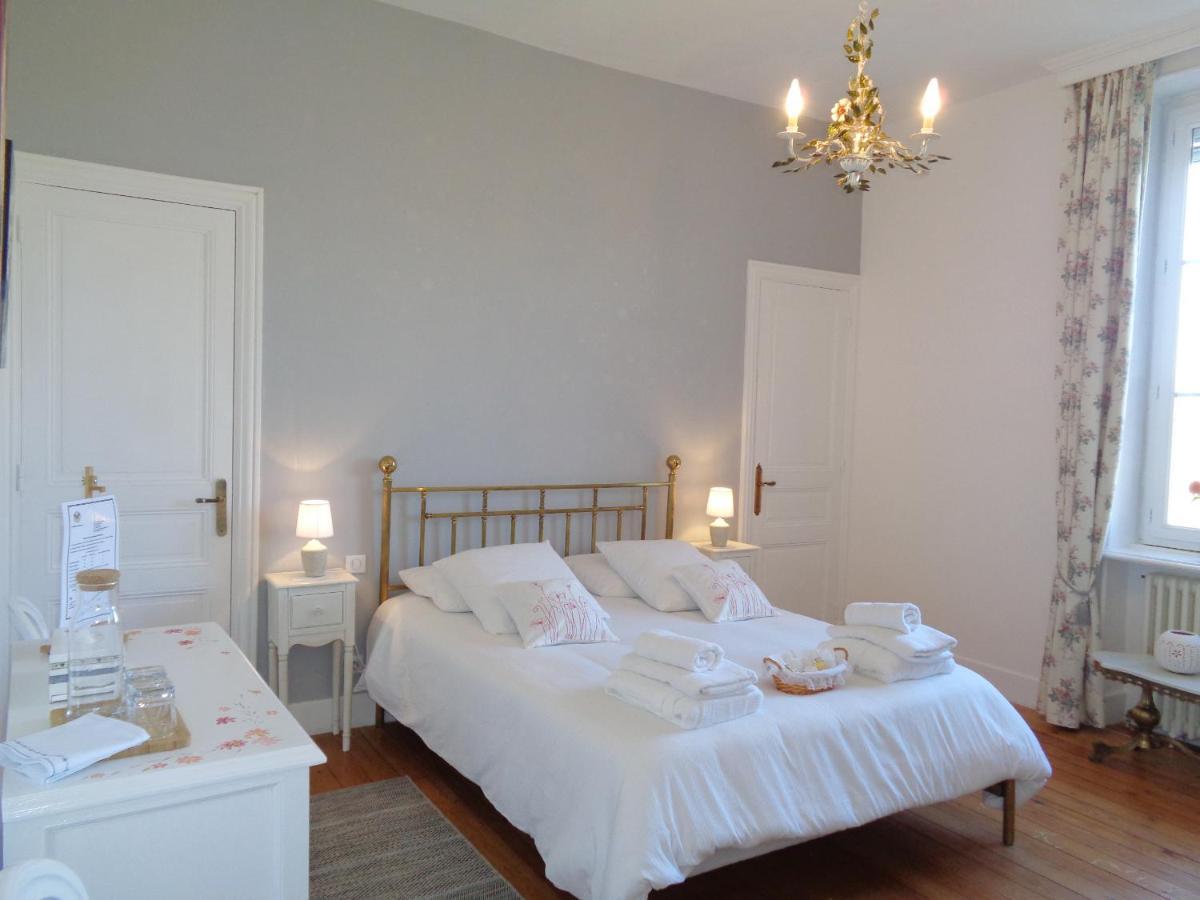 Domaine Berenguer Bed & Breakfast Ouches ภายนอก รูปภาพ