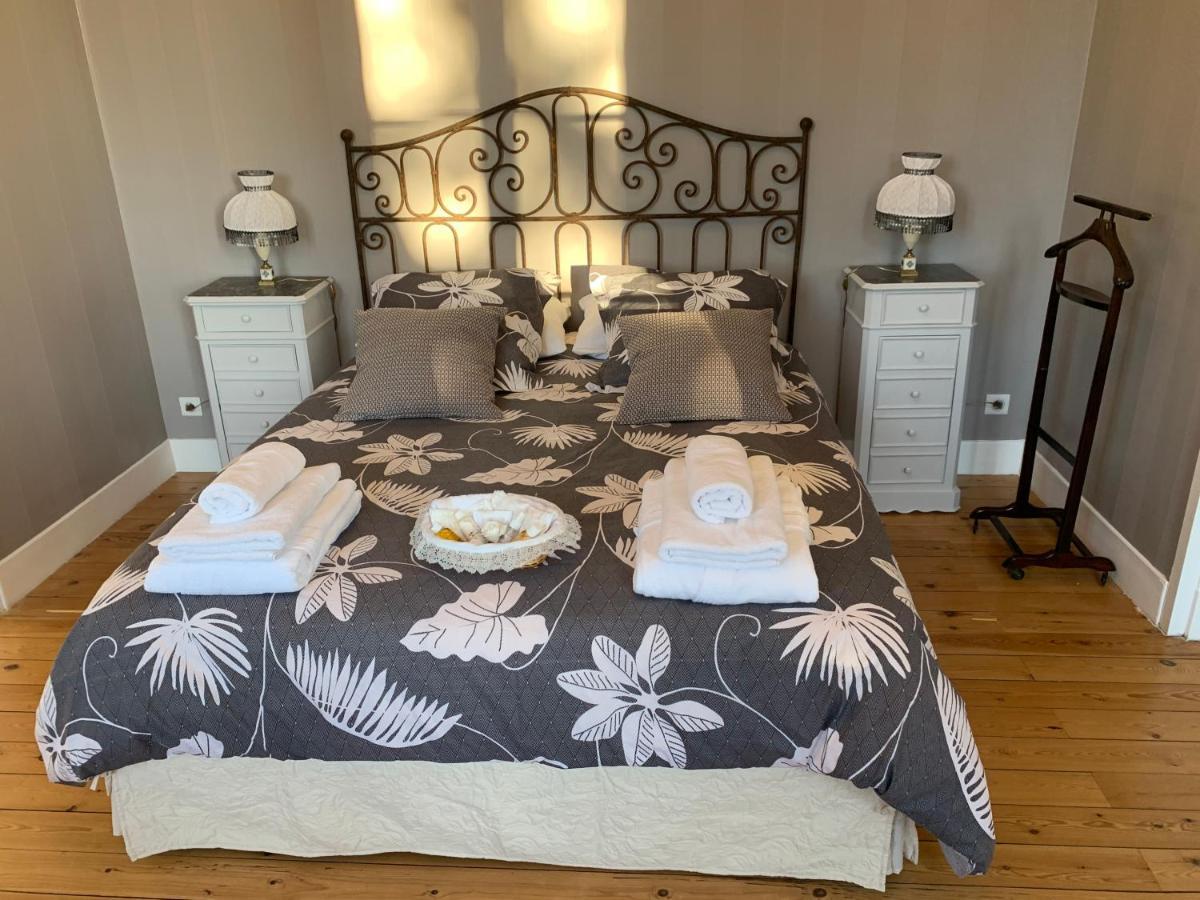 Domaine Berenguer Bed & Breakfast Ouches ภายนอก รูปภาพ