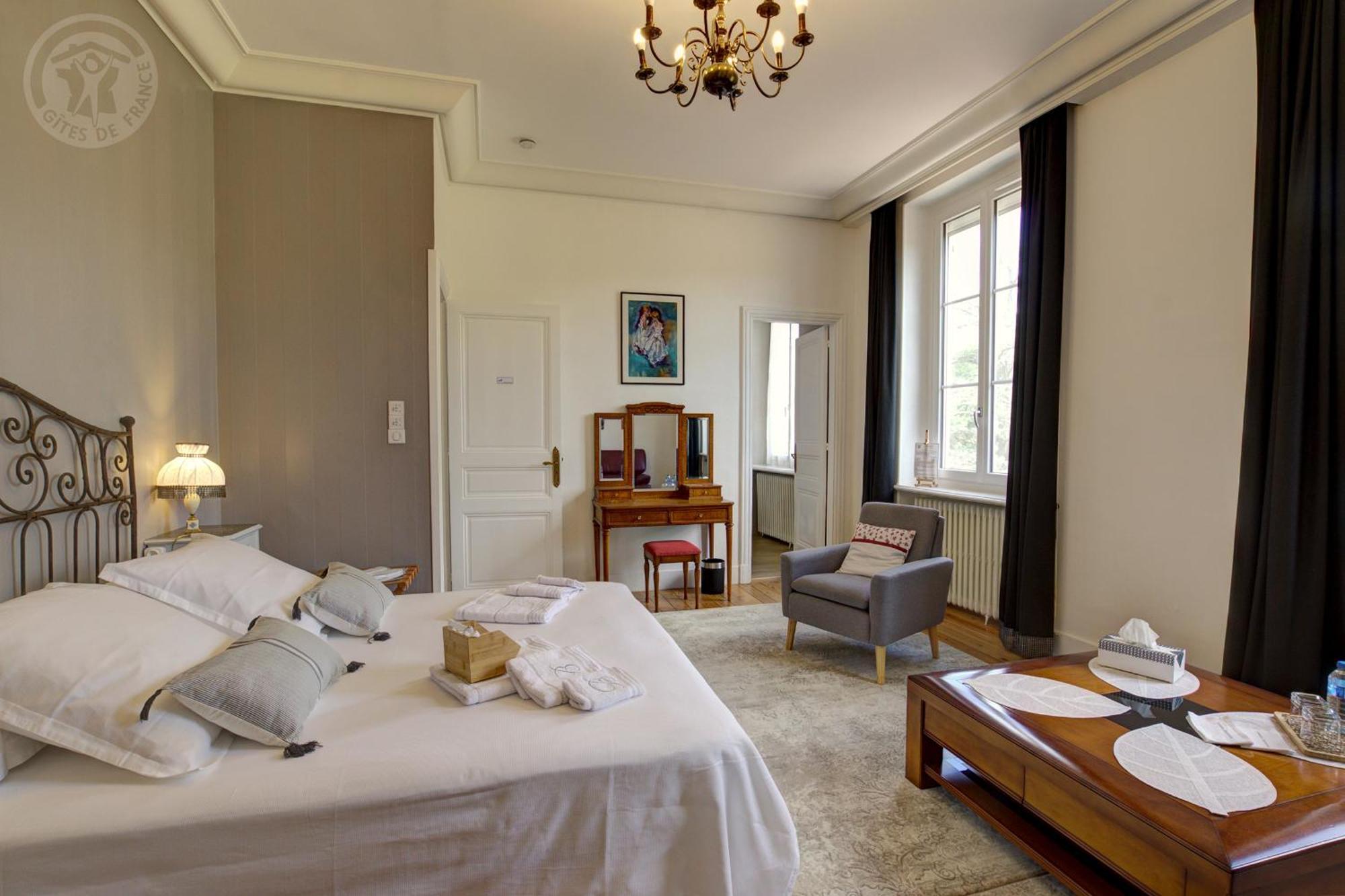 Domaine Berenguer Bed & Breakfast Ouches ภายนอก รูปภาพ